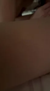 娇妻给单男口交